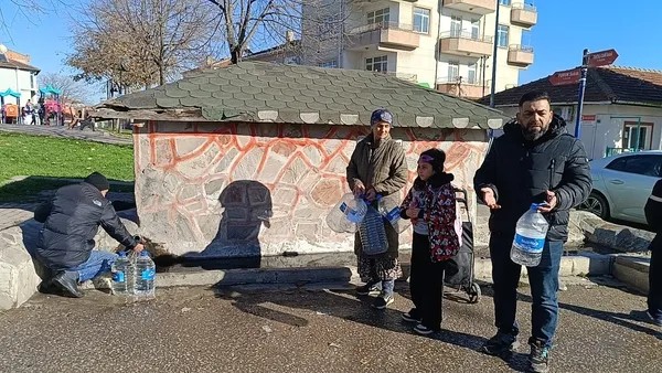 Edirne’de CHP’li belediyeye susuzluk tepkisi! “Dünya 2026’ya girerken, Edirne su kuyruğuna giriyor'